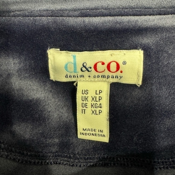 Denim & Co Blue Velour Long Sleeve Tunic with Pockets (LP) - Picture 7 of 8